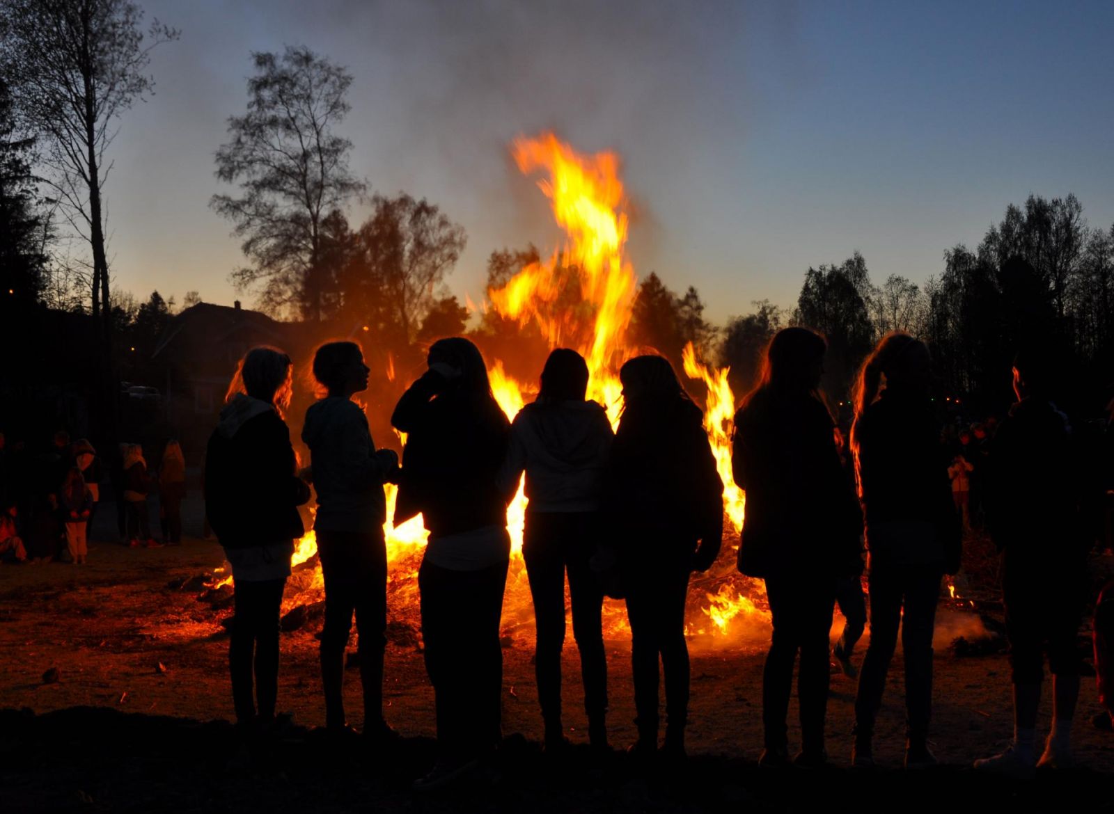 image: Valborgsfirande på Majbraseberget